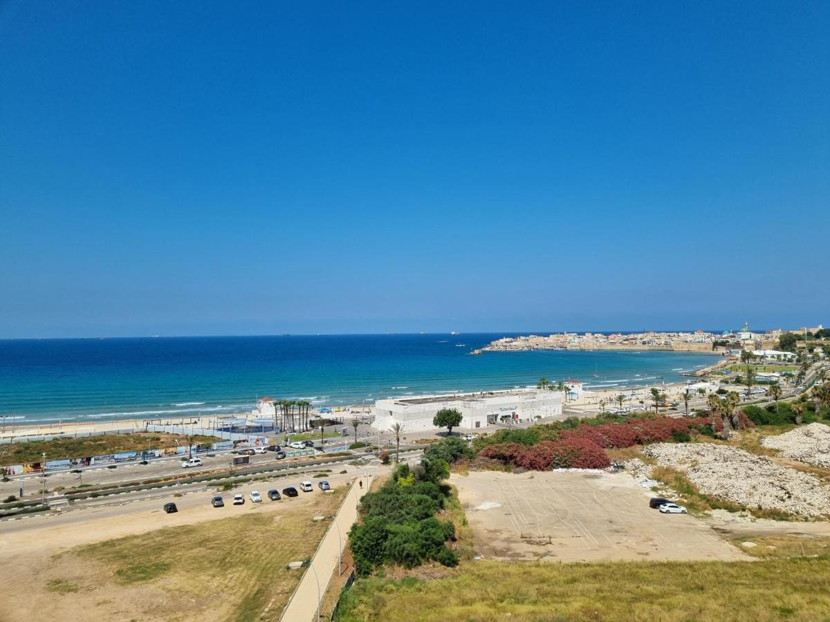 Beachfront Gallery Acre Exterior foto